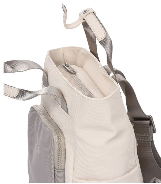 🤍🎒 Mochila KCB Spark