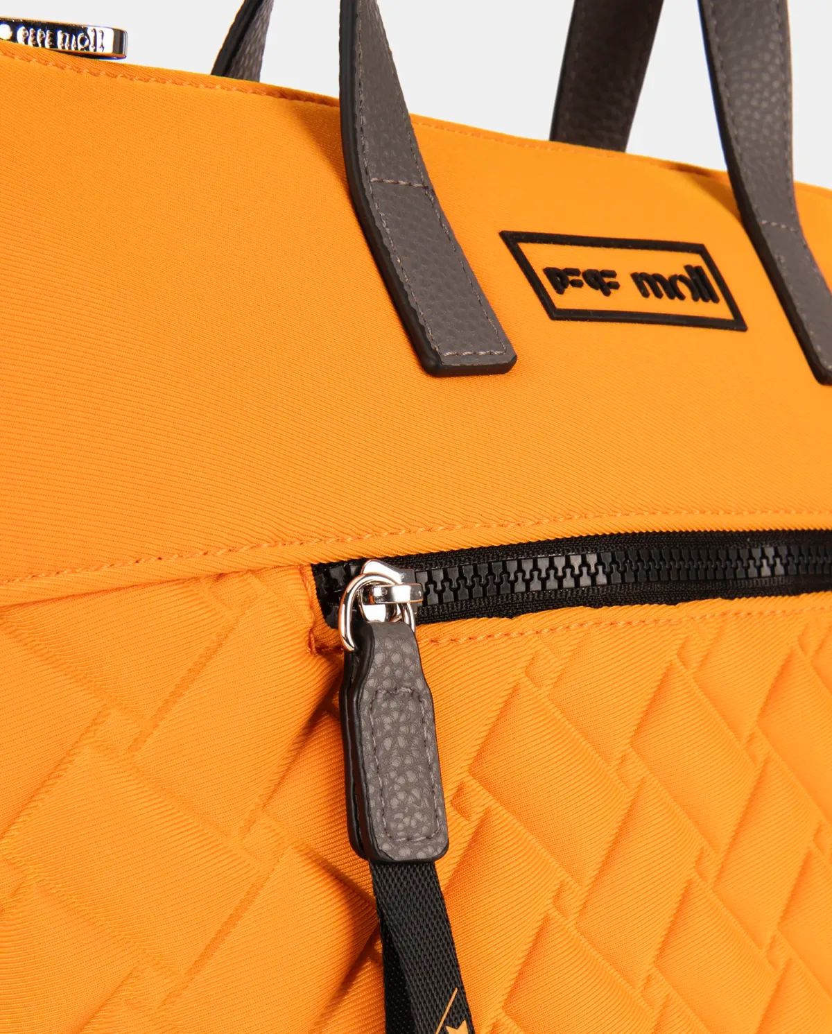 🧡 Bolso acolchado naranja Pepe Moll