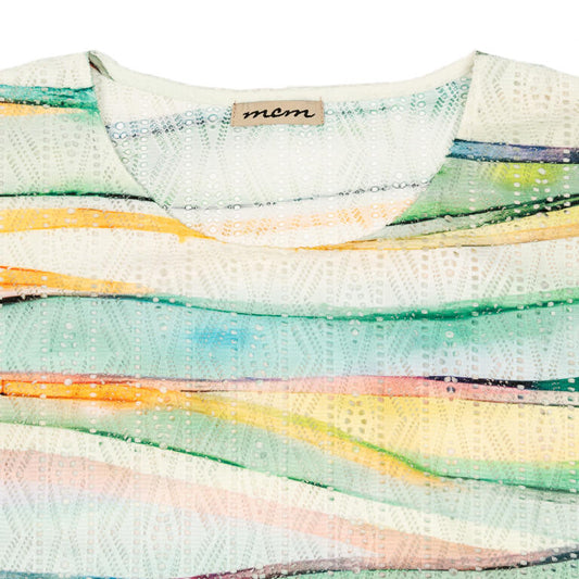 🌈 Camiseta Calada en Tonos Ácidos