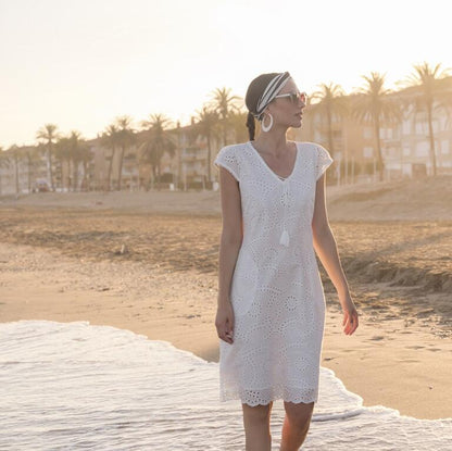 🤍 Vestido Blanco Midi en Algodón Troquelado