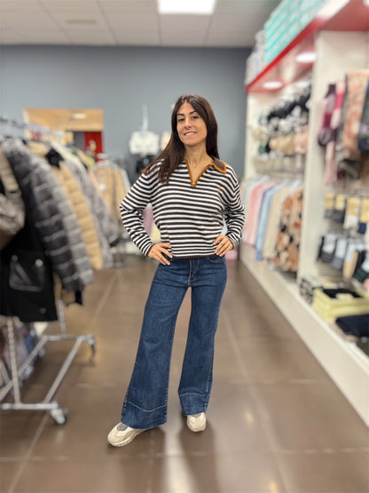 Jersey de rayas marrón y blanco con cremallera