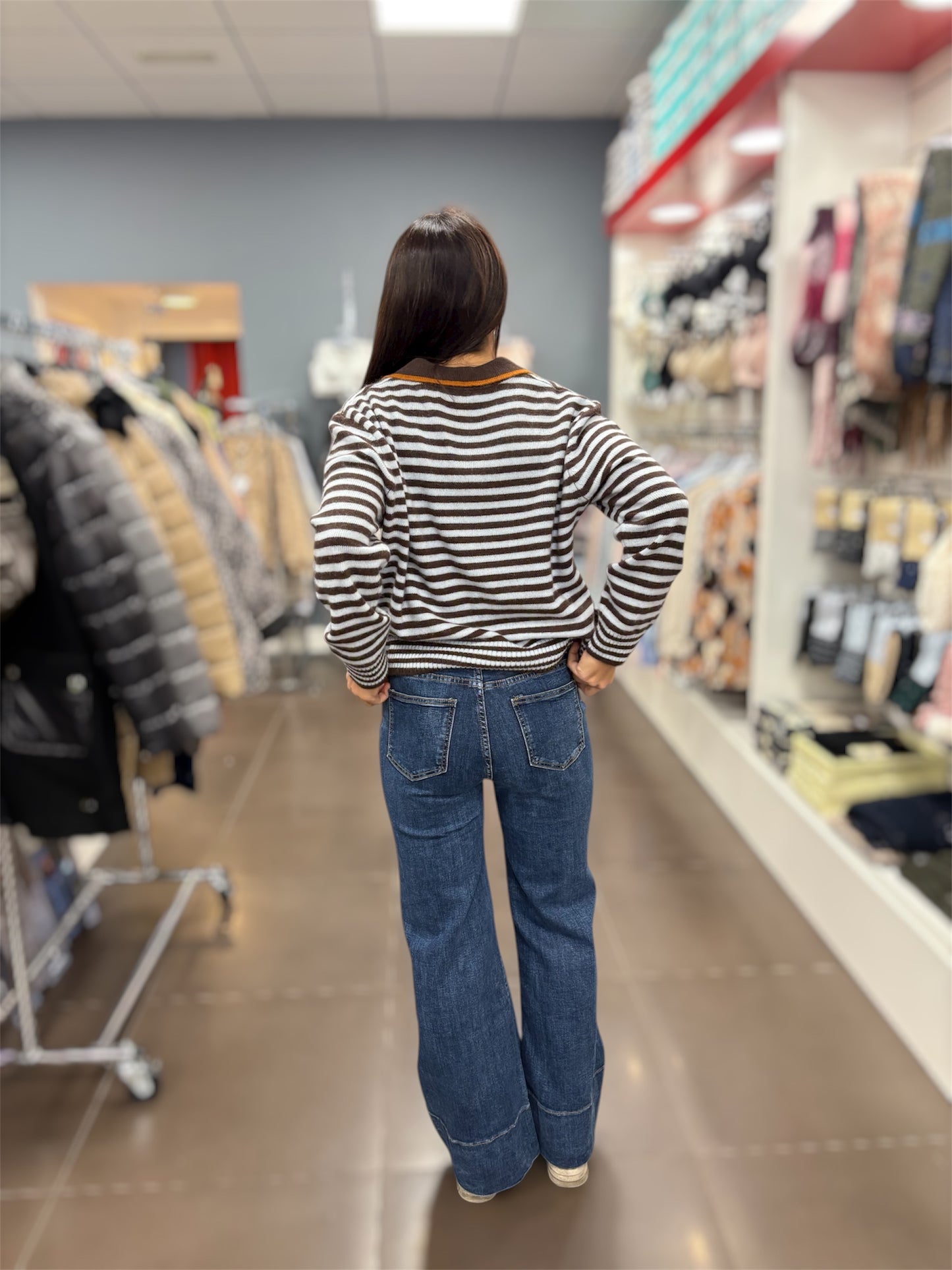 Jeans de tiro alto y pierna ancha