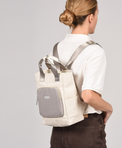 🤍🎒 Mochila KCB Spark