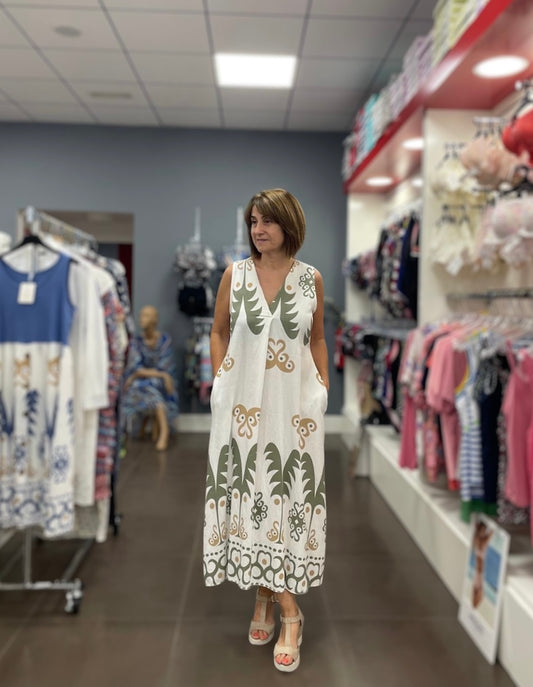 ✨ Vestido largo blanco con estampado étnico