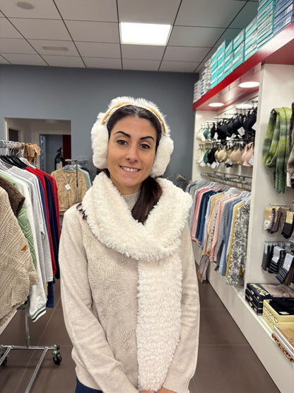 Orejeras Privata de peluche blanco 🤍❄️