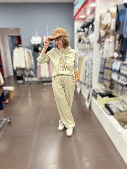 Conjunto “Wild” color beige claro