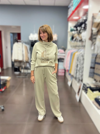 Conjunto “Wild” color beige claro