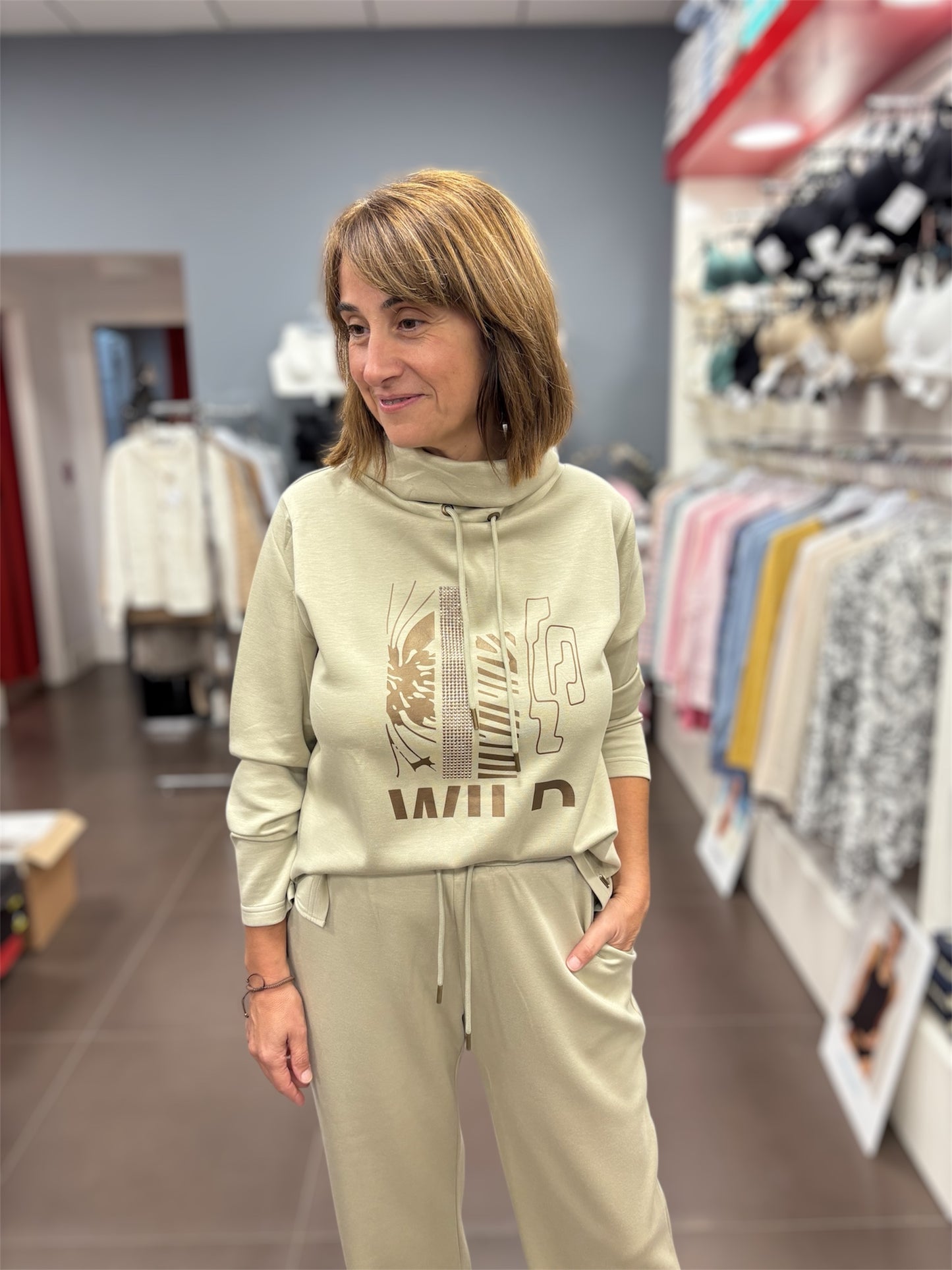 Conjunto “Wild” color beige claro